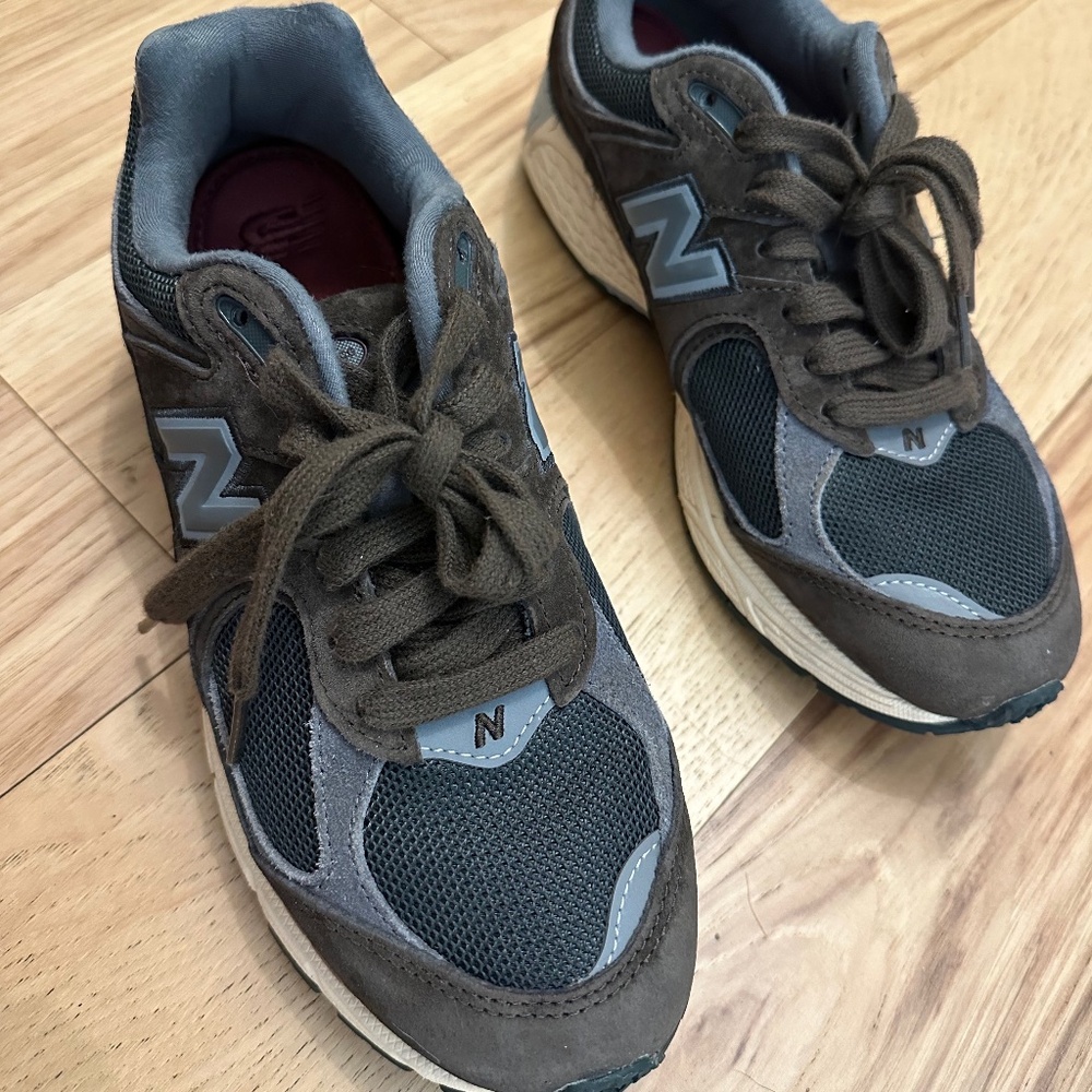 New Balance 2002R Lunar New Year Rich Earth 5.5M/7W